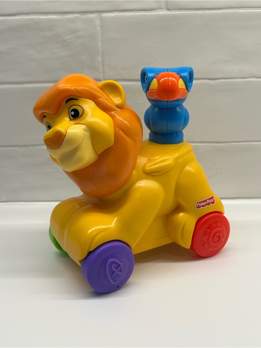 Fisher Price 2012 Disney Rollin’ Tunes Mufasa Musical Push Toy (oa23)